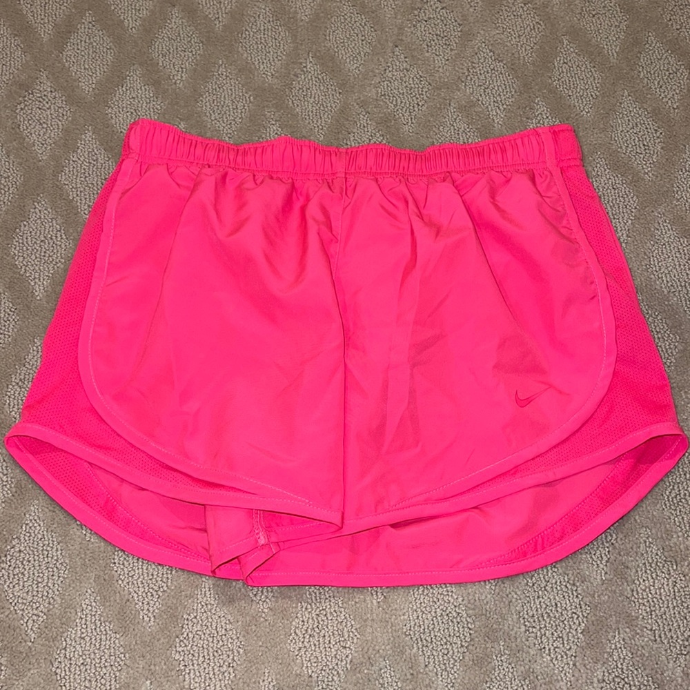 nike hot pink shorts